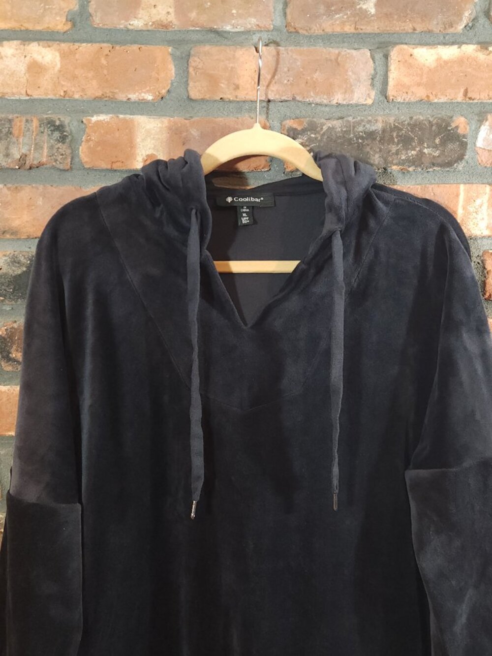 Coolibar Beach Velour Hoodie in Black UPF 50+ Comfy Cozy Casual Women's XL - Picture 3 of 6